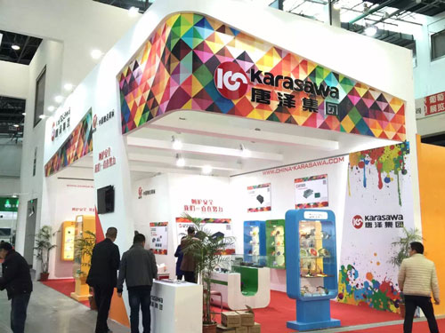 �Ɲɼ��F�_��չ